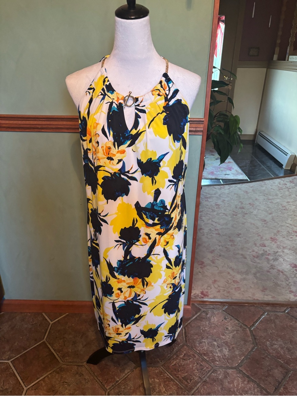 Beautiful Floral Halter White Dress with Blue Yellow & Tangerine flowers sz XL